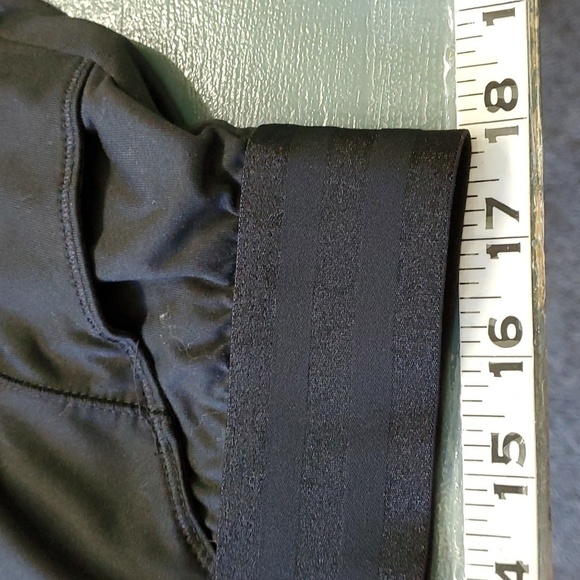 ADIDAS BLACK SKORT. Size XL. Wide elastic waist. 2 front pockets.‎ GOOD U… - Picture 10 of 11